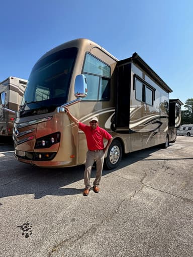 RAY-TECH RV SERVICES AND INSPECTIONS logo