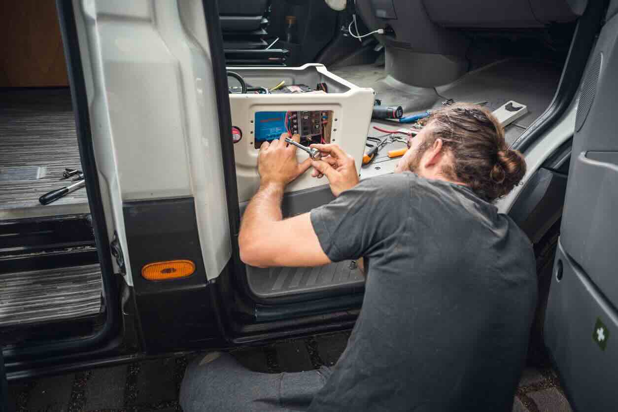 Mobile RV Technicians
