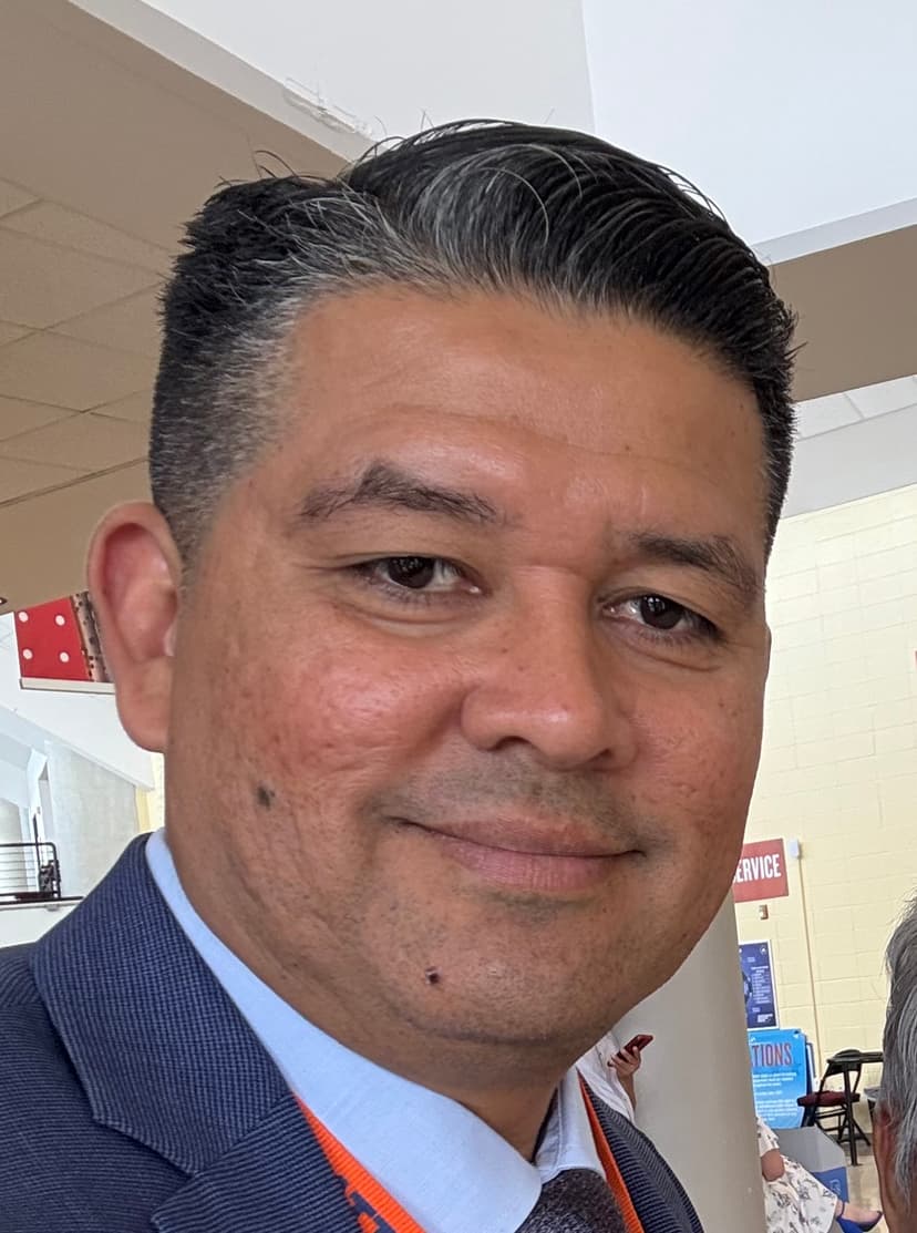 Cesar Carmona is a serving Ben Wheeler, TX and surrounding areas within 50 miles