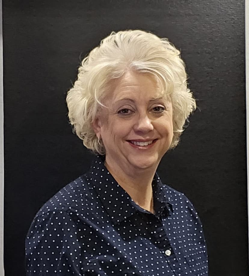 Angela Coleman is a serving Floyds Knobs, IN and surrounding areas within 50 miles