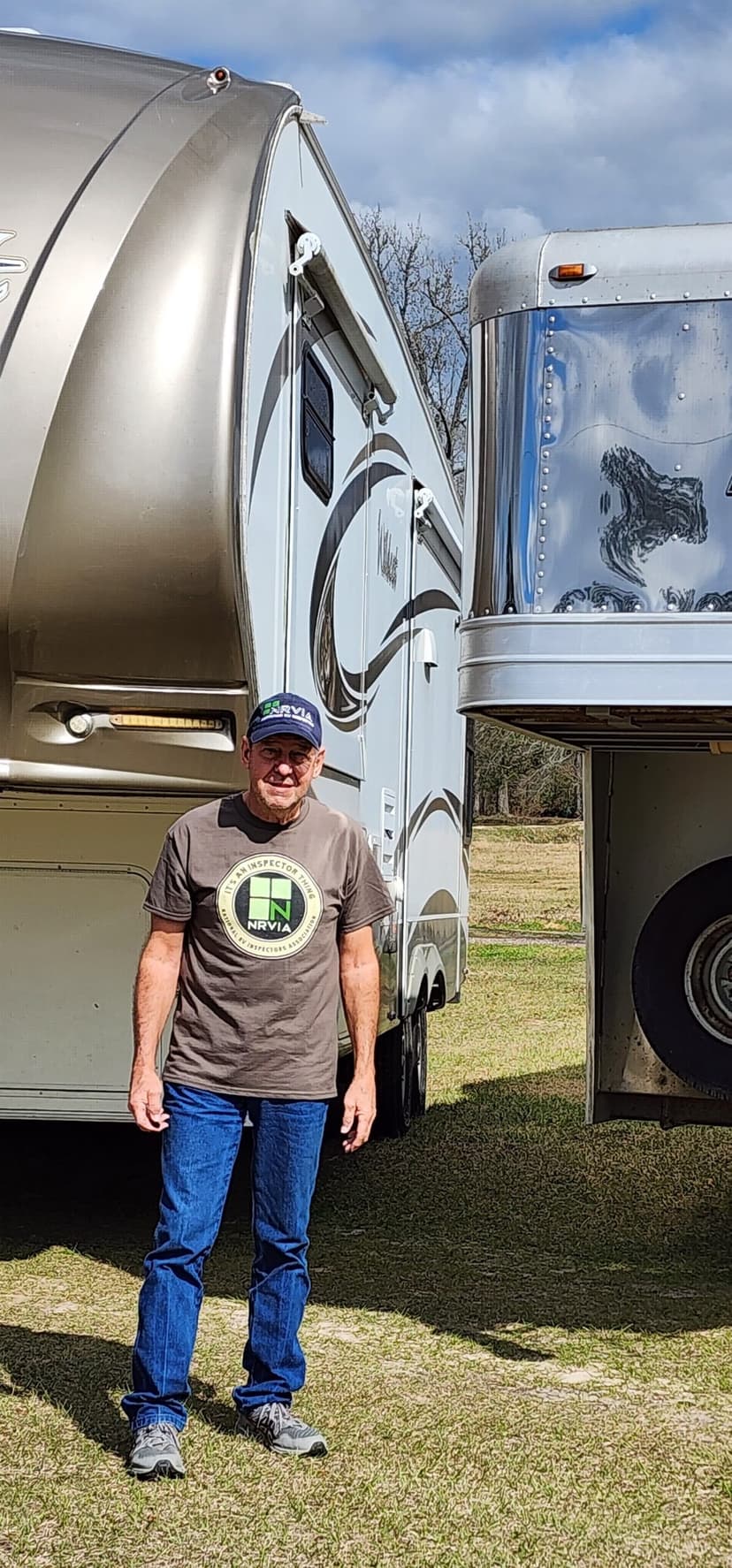 Lone Star Mobile RV Inspection & Service, LLC is a Certified NRVIA Inspector serving Shepherd, TX and surrounding areas within 80 miles