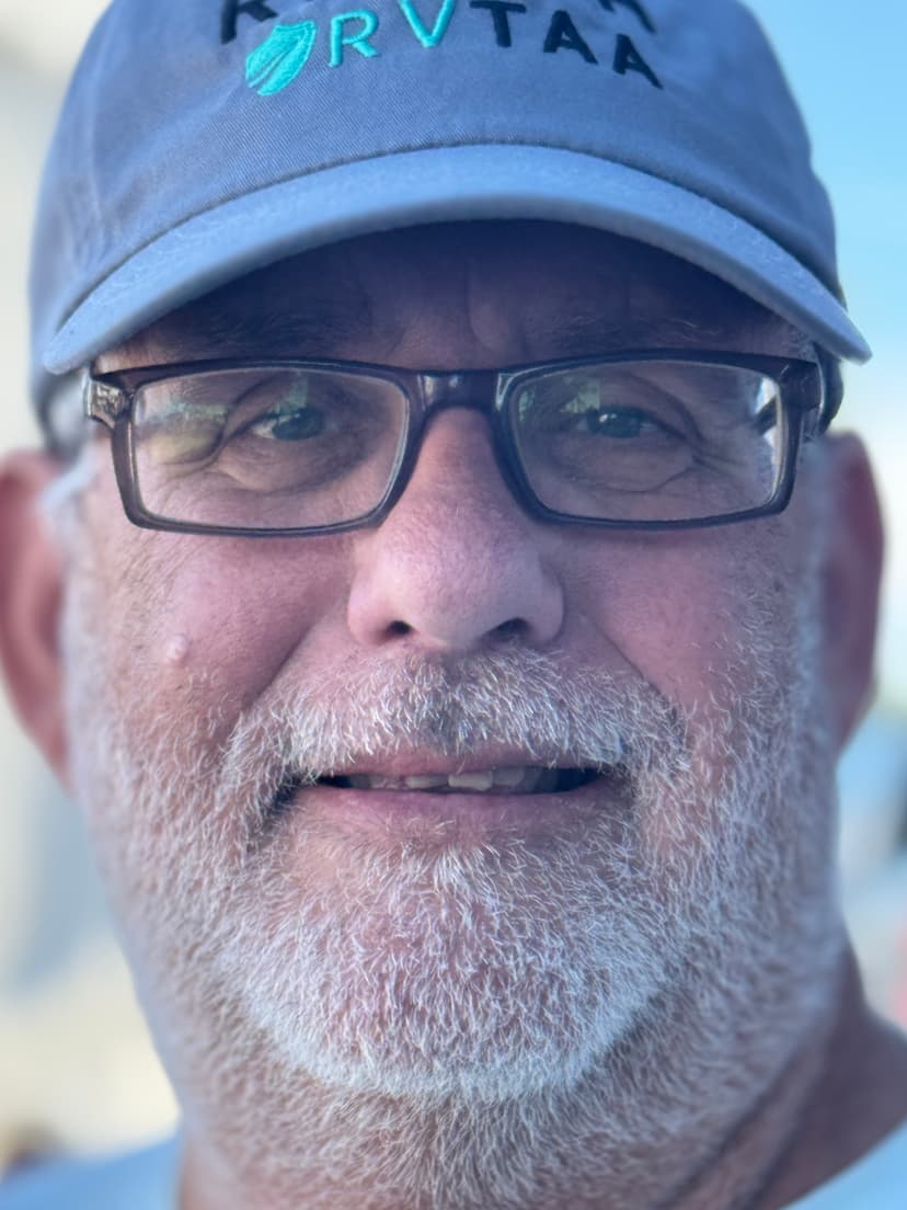Michael Sieger is a Certified RVTAA Technician and a Certified NRVIA Inspector serving Florissant, MO and surrounding areas within 50 miles