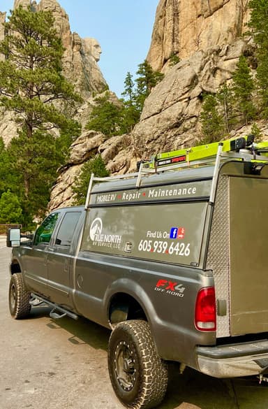 True North RV Service logo