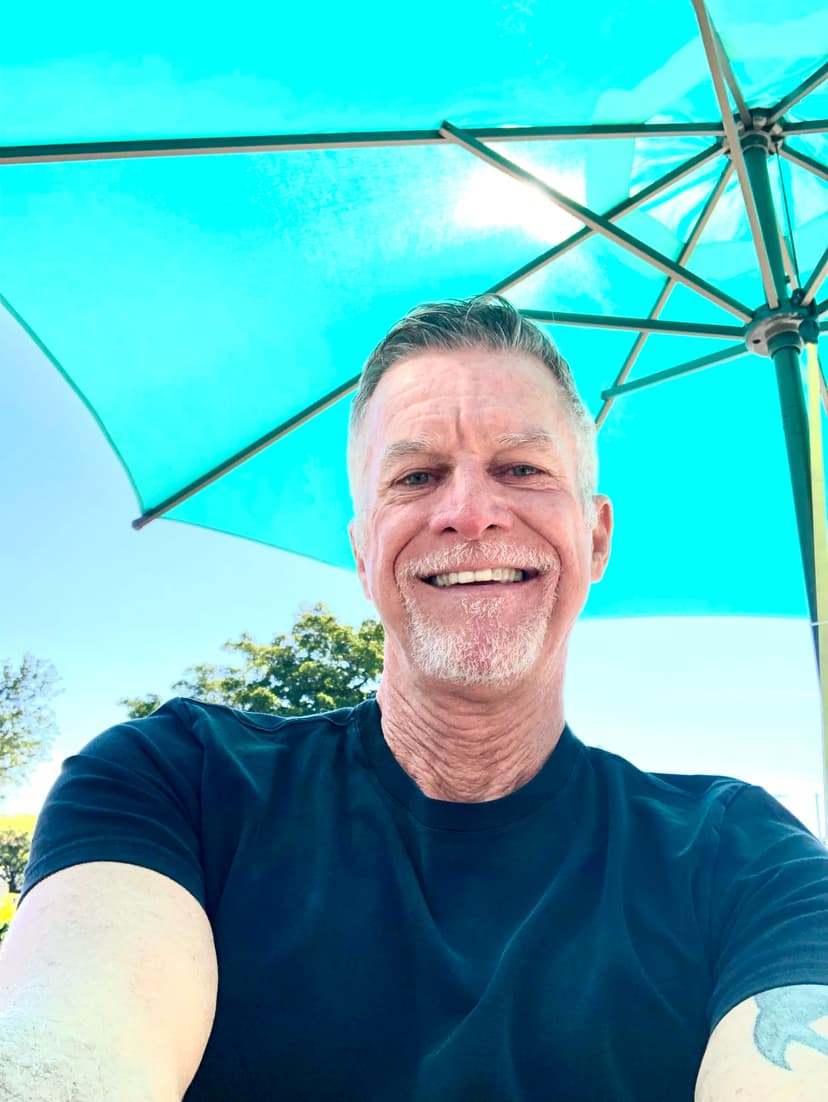 Dale's RV Tech Services is a Registered RVTAA Technician serving null, null and surrounding areas within null miles